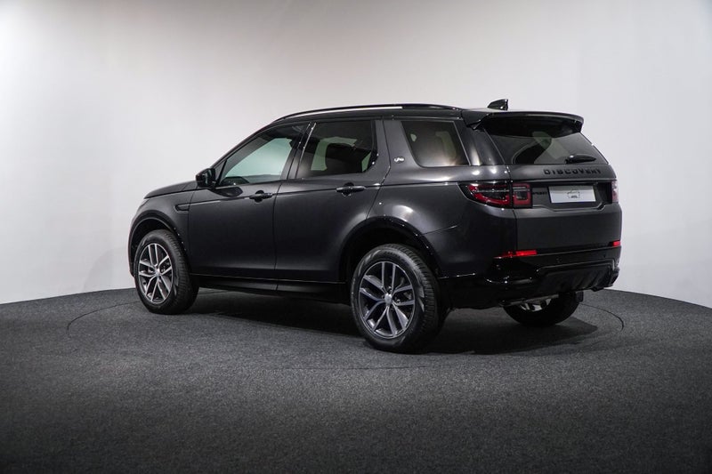 2025 Land Rover Discovery Sport P250 DYNAMIC SE... image 2