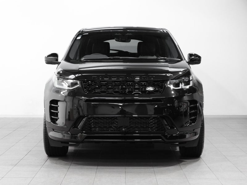 2025 Land Rover Discovery Sport P250 Dynamic SE image 2