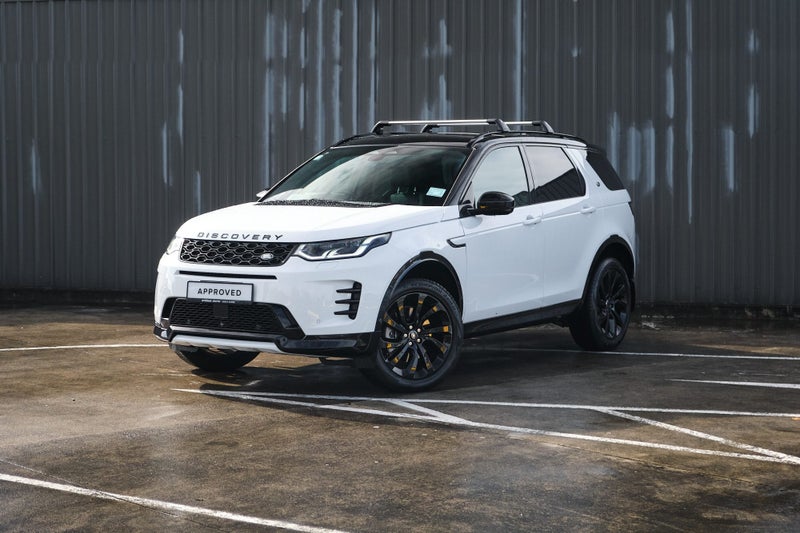 2025 Land Rover Discovery Sport P250 Dynamic SE image 2