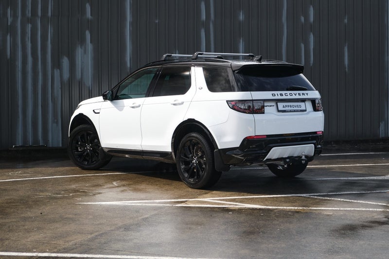 2025 Land Rover Discovery Sport P250 Dynamic SE image 3