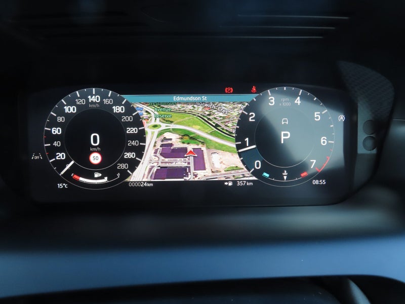 2025 Land Rover Discovery Sport P250 Dynamic SE image 5