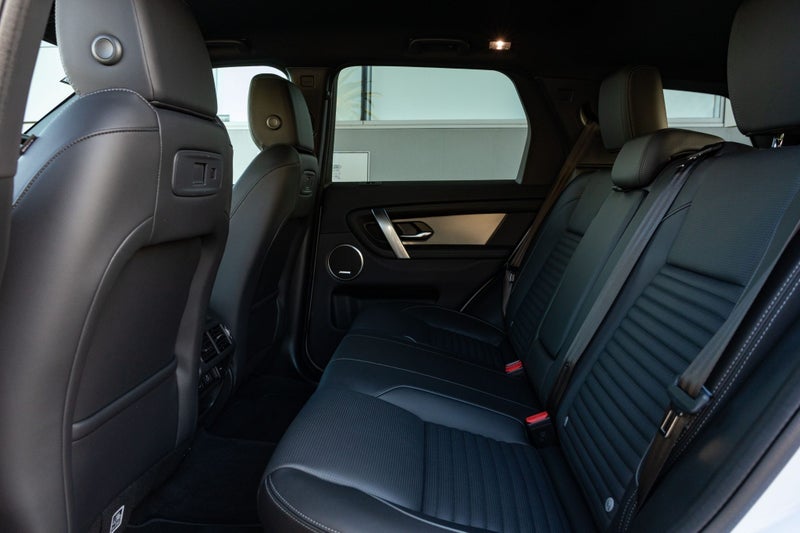 2025 Land Rover Discovery Sport P250 Dynamic SE image 5