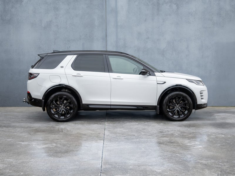 2025 Land Rover Discovery Sport P250 Dynamic SE image 3