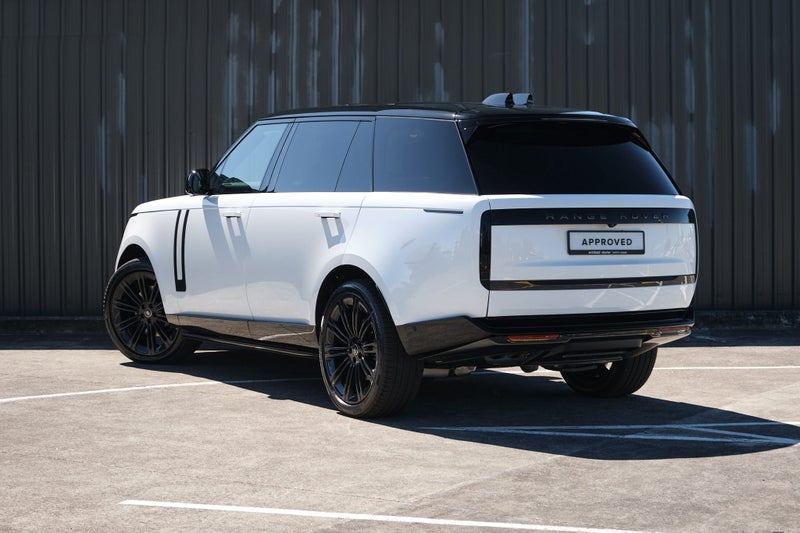 2025 Land Rover Range Rover D350 HSE LWB (7) image 3