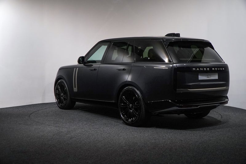 2025 Land Rover Range Rover D350 HSE SWB, 4WD,... image 2