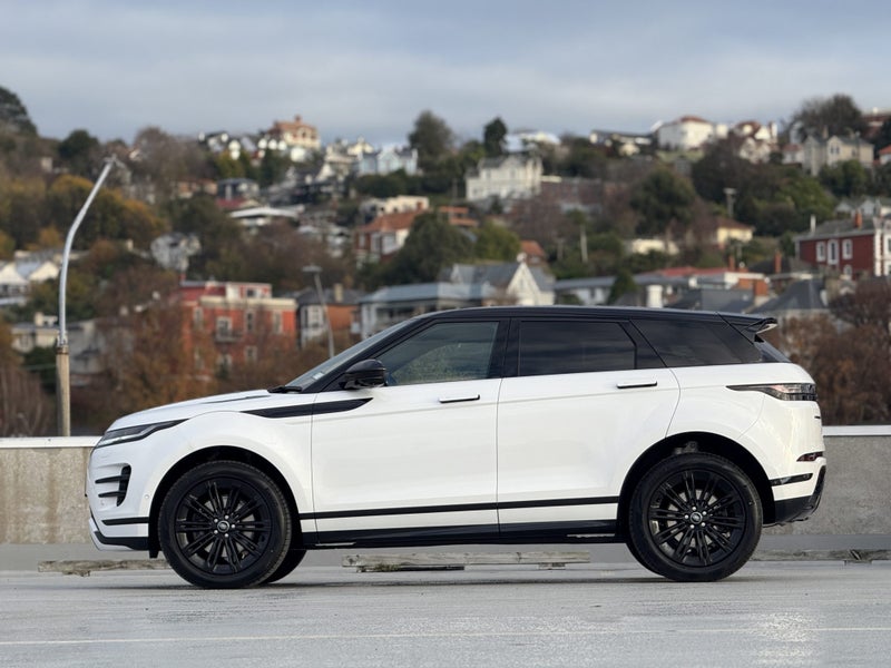 2025 Land Rover Range Rover Evoque P250 Dynamic SE image 5