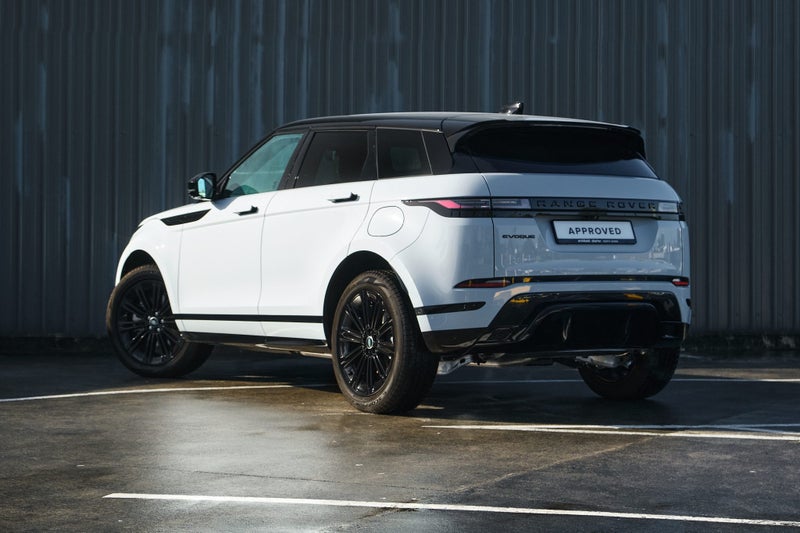 2025 Land Rover Range Rover Evoque P300e Dynami... image 2