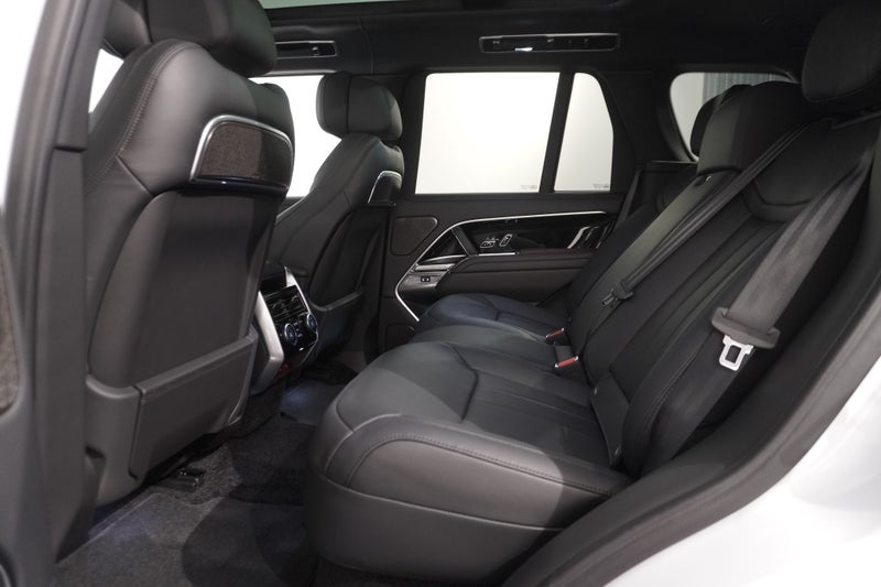 2025 Land Rover Range Rover P530 AUTOBIOGRAPHY,... image 5