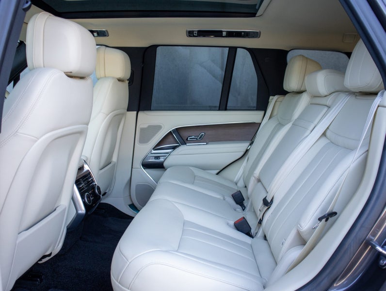 2025 Land Rover Range Rover P530 HSE SWB image 5