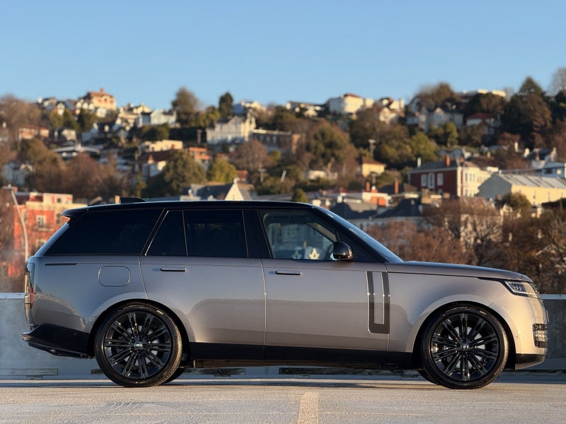 2025 Land Rover Range Rover P530 HSE SWB image 3