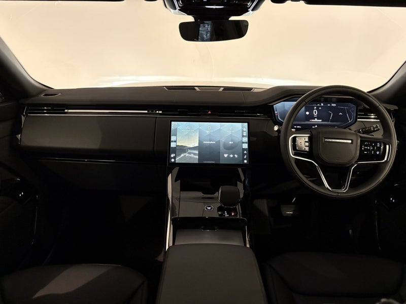 2025 Land Rover Range Rover Sport D250 SE, 3.0... image 4