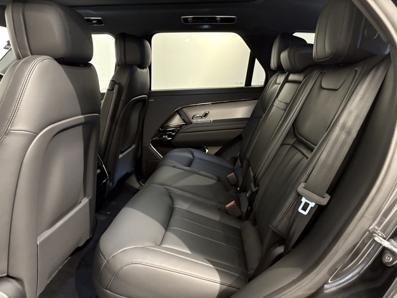 2025 Land Rover Range Rover Sport D250 SE, 3.0... image 5
