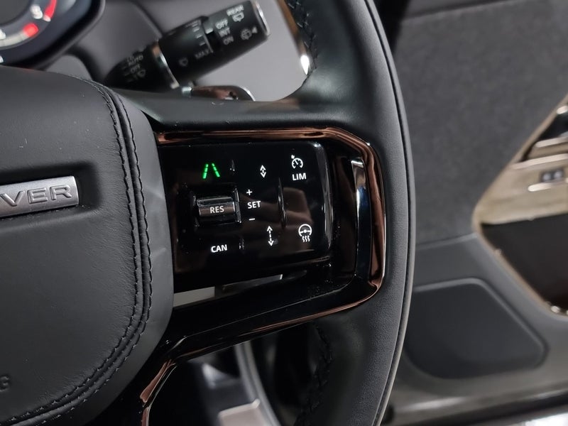 2025 Land Rover Range Rover Sport D300 DYNAMIC... image 2