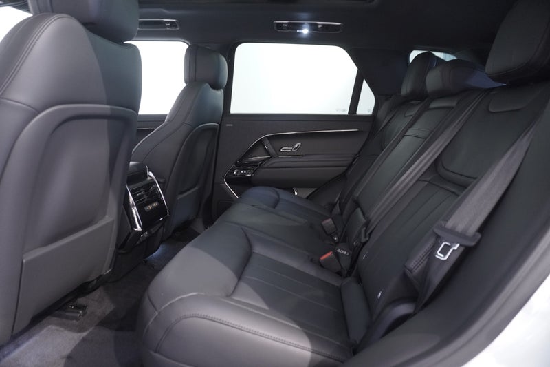 2025 Land Rover Range Rover Sport D300 DYNAMIC... image 5