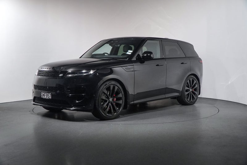 2025 Land Rover Range Rover Sport D350 DYNAMIC... image 3