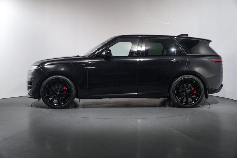 2025 Land Rover Range Rover Sport D350 DYNAMIC... image 4