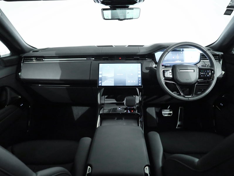 2025 Land Rover Range Rover Sport D350 Dynamic Hse image 4