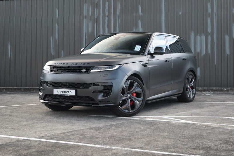 2025 Land Rover Range Rover Sport D350 Dynamic HSE image 2