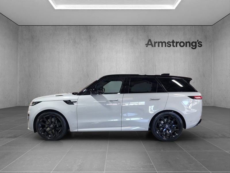 2025 Land Rover Range Rover Sport D350 Dynamic HSE image 5