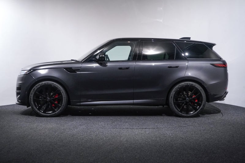 2025 Land Rover Range Rover Sport P530 Autobiog... image 4