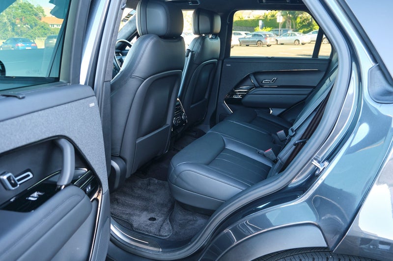 2025 Land Rover Range Rover Sport P530 Autobiog... image 4