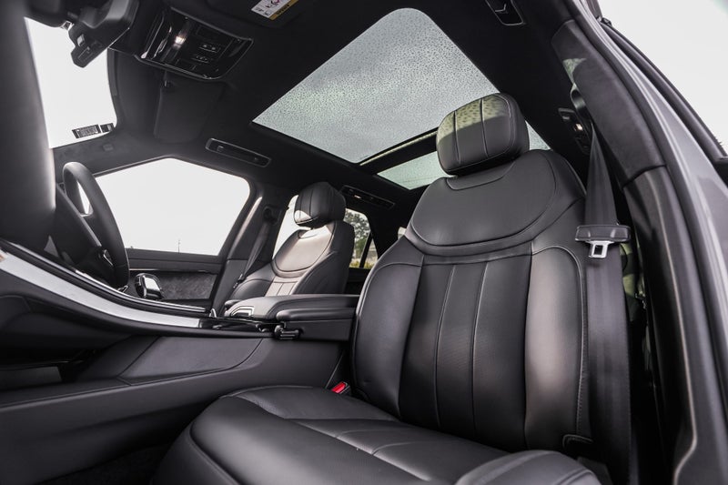 2025 Land Rover Range Rover Sport P530 Autobiog... image 3