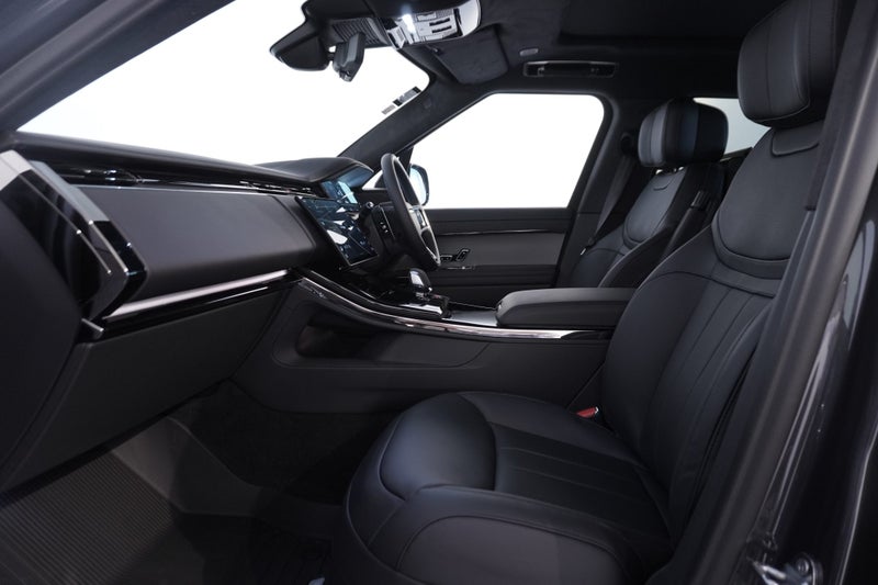 2025 Land Rover Range Rover Sport P530 AUTOBIOG... image 3