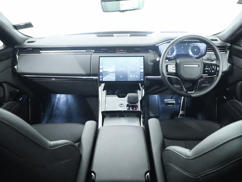 2025 Land Rover Range Rover Sport P530 AUTOBIOG... image 4