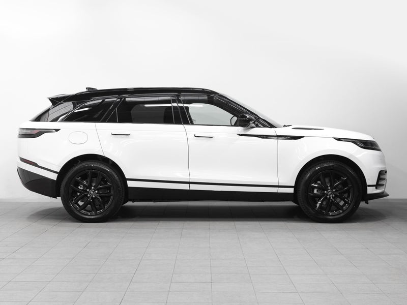 2025 Land Rover Range Rover Velar P250 Dynamic SE image 3