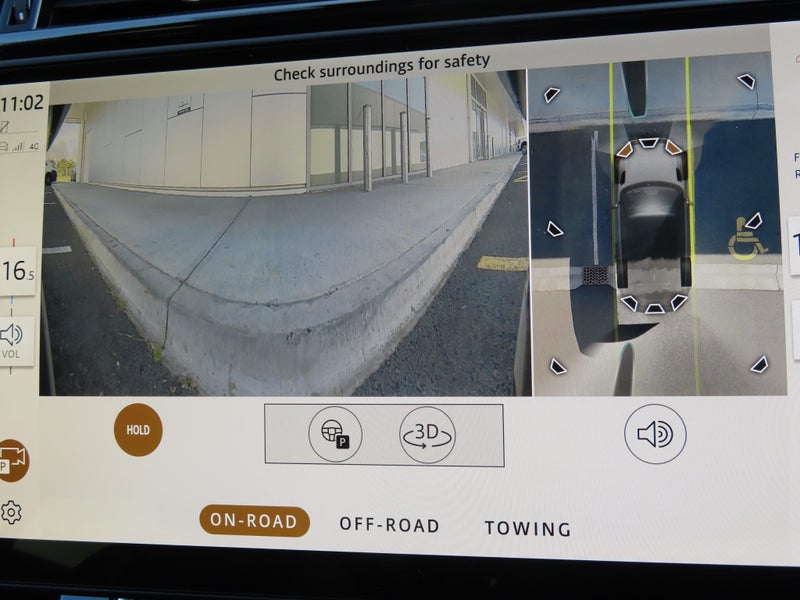2025 Land Rover Range Rover Velar P250 Dynamic SE image 5
