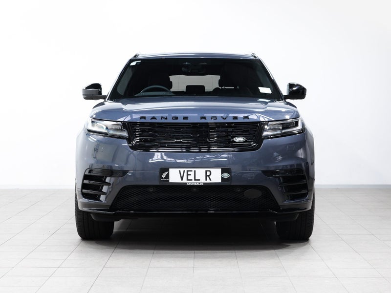 2025 Land Rover Range Rover Velar P250 Dynamic SE image 2