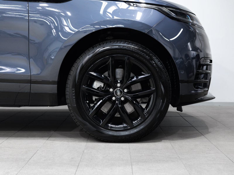 2025 Land Rover Range Rover Velar P250 Dynamic SE image 5