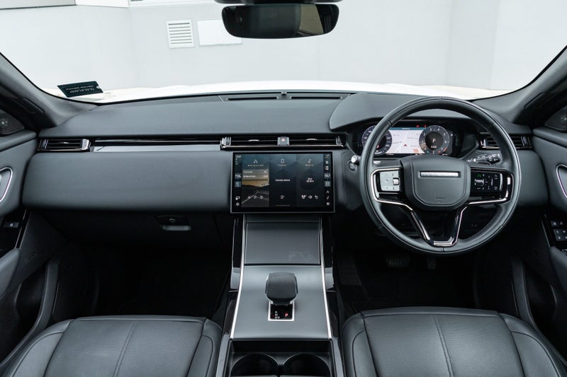 2025 Land Rover Range Rover Velar P250 S image 4