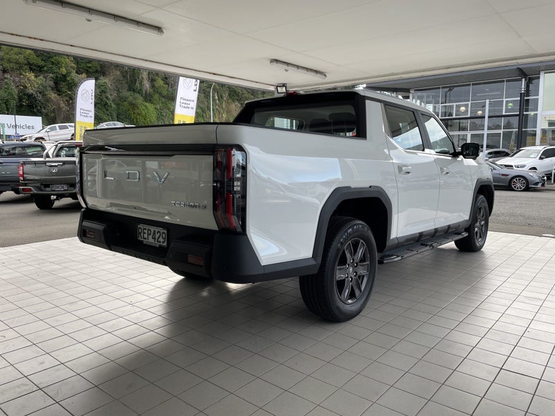 2025 LDV Brand Terron 9 Elite 2.5Dt/4Wd/8At image 3