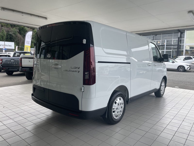 2025 LDV Deliver 7 SWB DD 2.0Dt/9At NZ New image 3