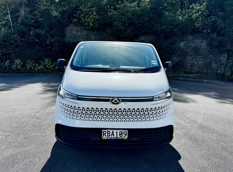 2025 LDV Deliver 7 SWB Single Door image 3