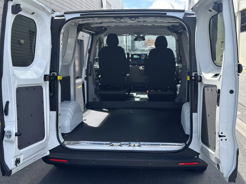 2025 LDV Deliver 7 SWB Single Door image 5