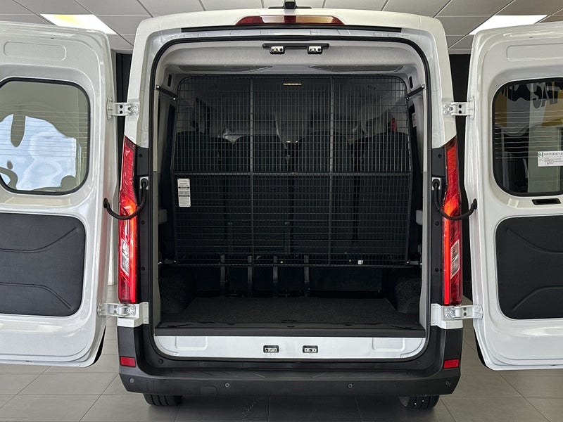 2025 LDV Deliver 9 12 Seater Minibus MY24 image 5