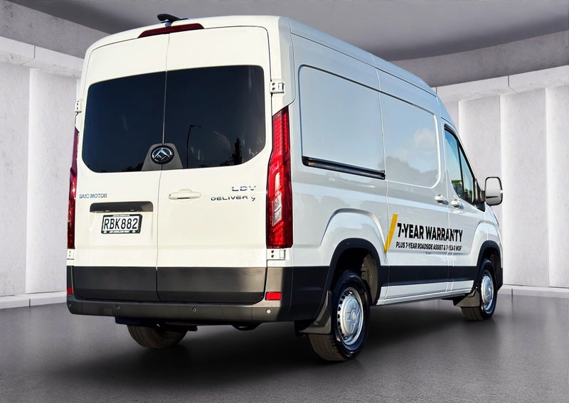 2025 LDV Deliver 9 BIG - DEMO MY24 image 4