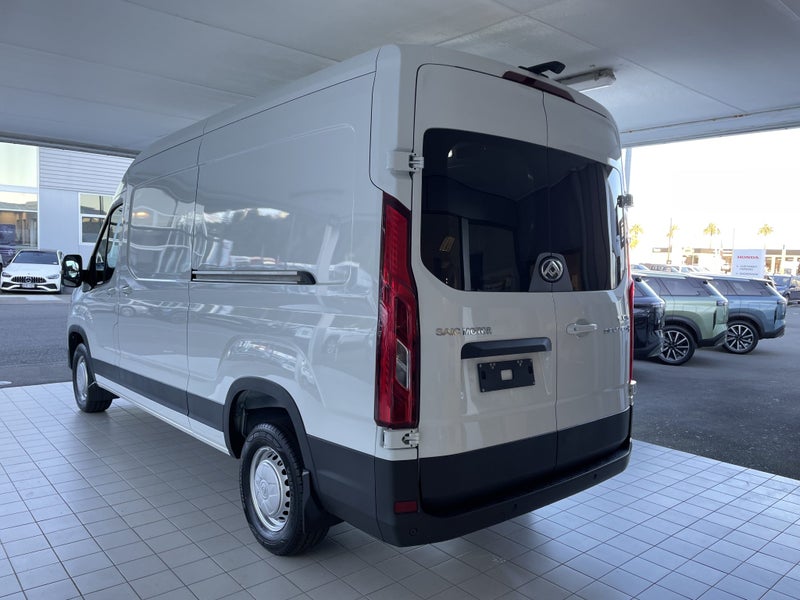 2025 LDV Deliver 9 Bigger DD Auto 2.0 DT NZ NEW image 5