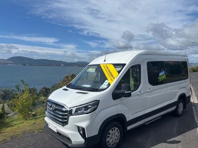 2025 LDV Deliver 9 Passenger 12 Seater Van image 2