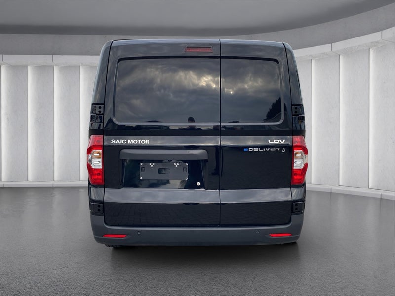 2025 LDV eDeliver 3 EV VAN - 50.23KW- BRAND NEW! image 4
