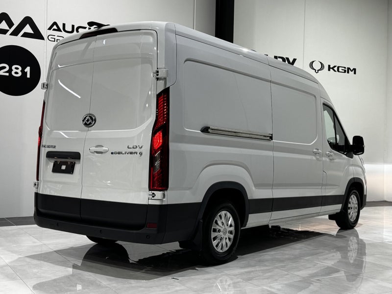 2025 LDV eDeliver 9 Bigger 88kw image 2