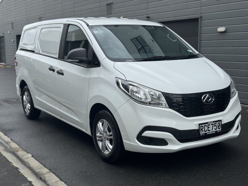 2025 LDV G10 Tgi Auto image 1