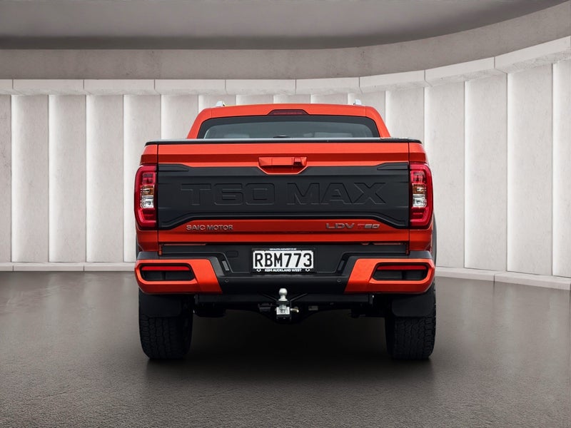 2025 LDV T60 LUX - EX DEMO image 5