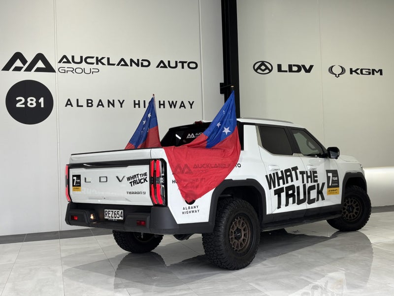 2025 LDV Terron 9 (685 EDITION) image 1
