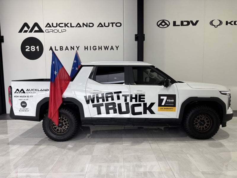 2025 LDV Terron 9 (685 EDITION) image 2