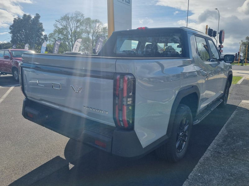 2025 LDV Terron 9 Elite 2.5TD Auto 4 x 4 Auto image 4