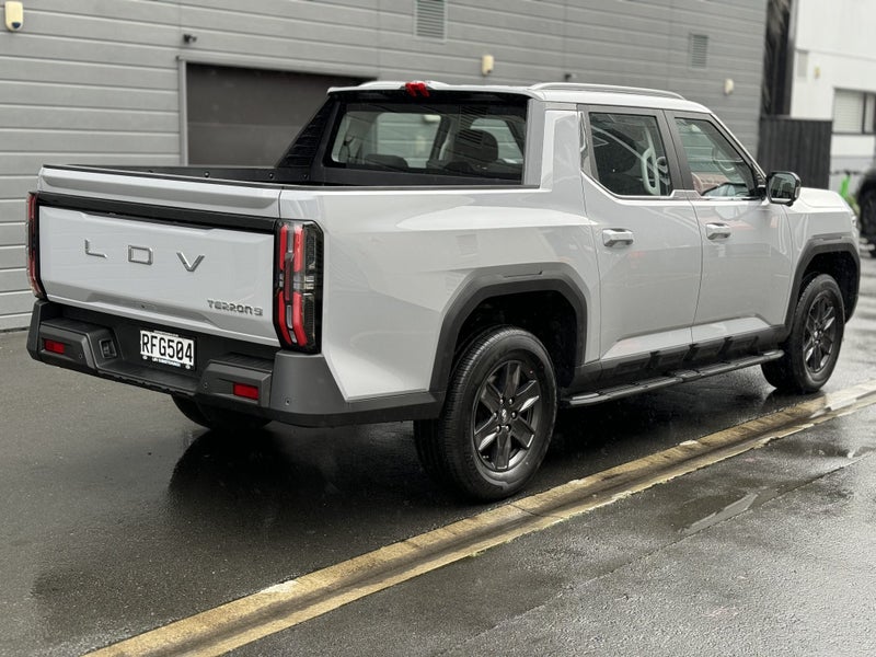 2025 LDV Terron 9 Elite image 4