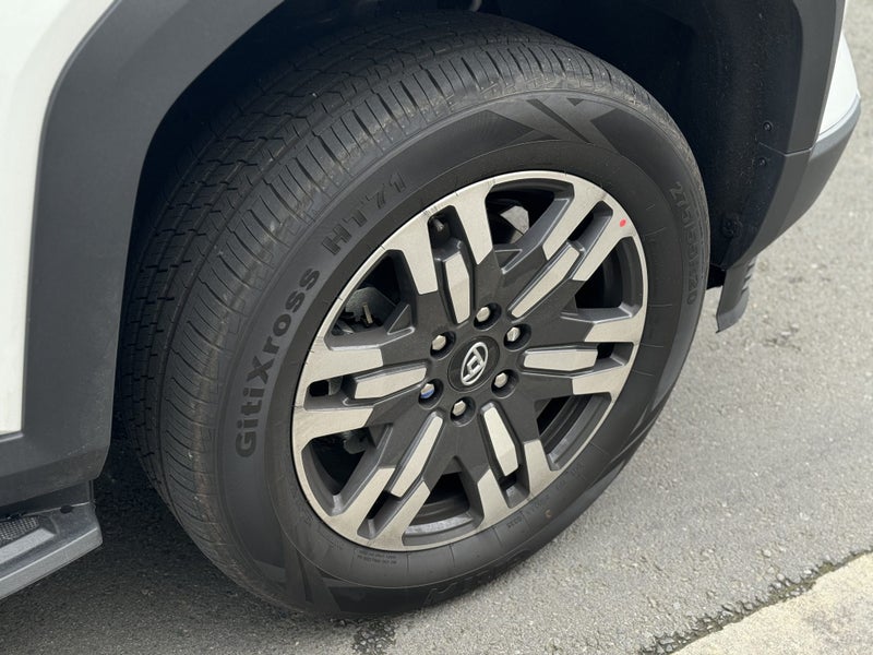 2025 LDV Terron 9 Lux image 5